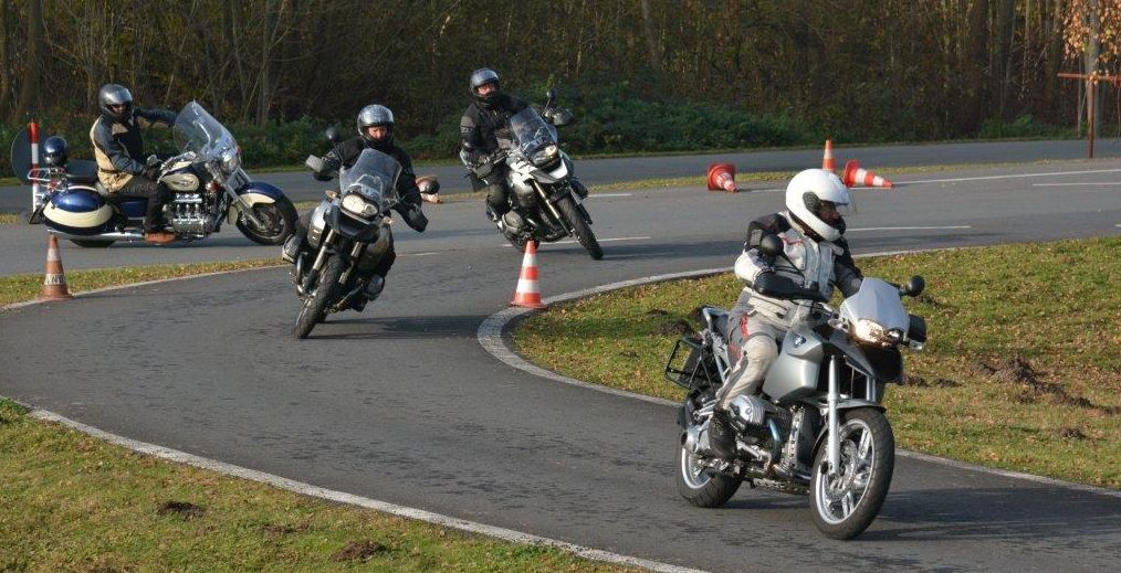 Motorrad Kurve Tour - Fahrsicherheitszentrum Westfalen