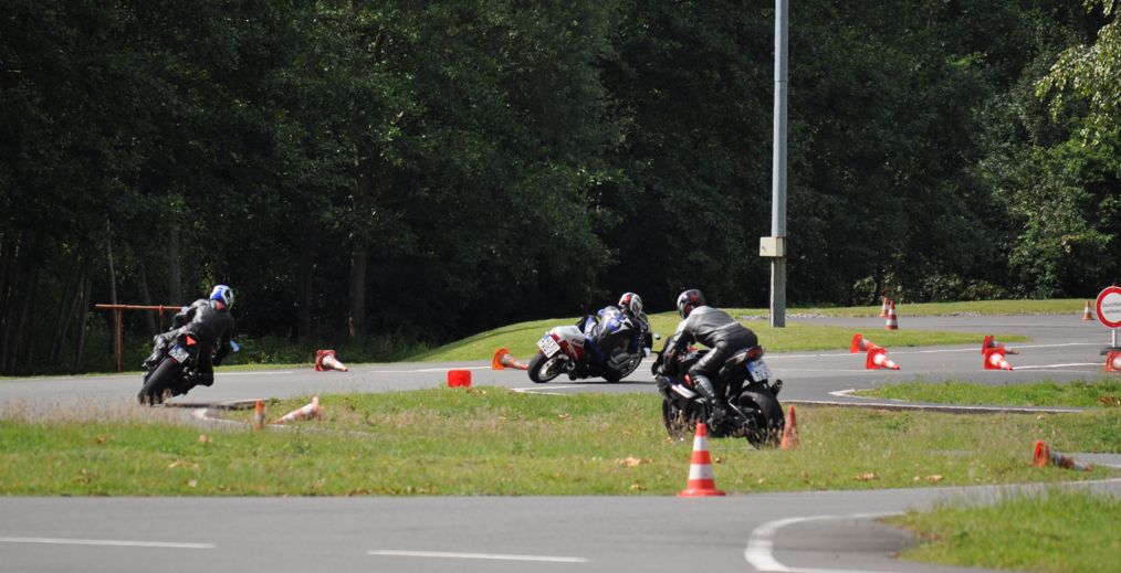 Motorrad Kurven-Training - Fahrsicherheitszentrum Westfalen