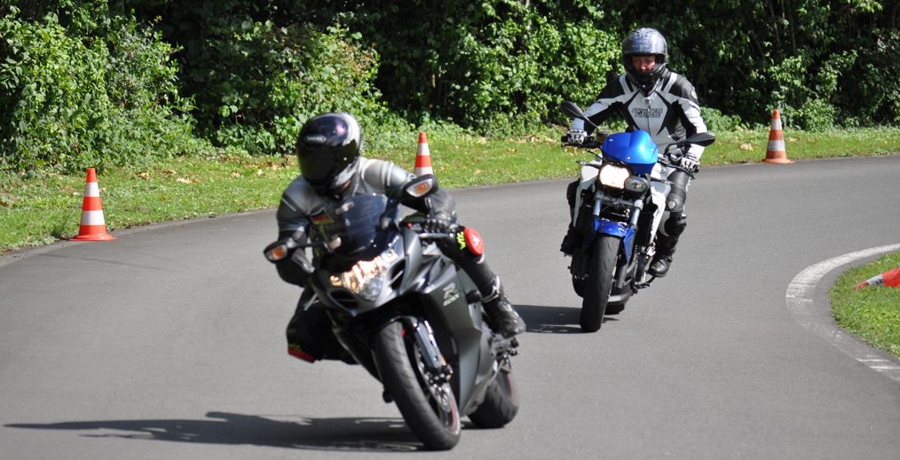 Motorrad Intensiv Kompakt Training - Fahrsicherheitszentrum Westfalen