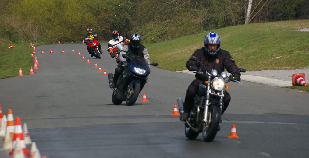 Motorrad Kurve II Training - Fahrsicherheitszentrum Westfalen